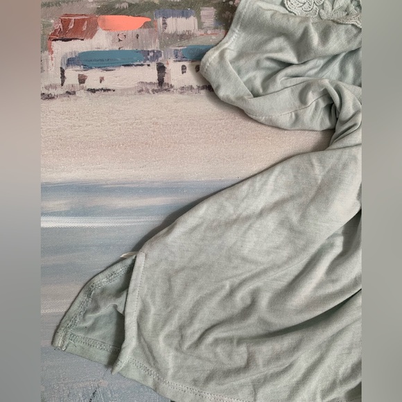 American Eagle Dainty Soft Teal Tank Top Lace Front - Picture 5 of 10